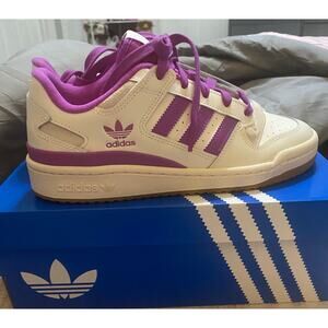 NIB Adidas FORUM LOW CL Purple White Womens Walking Shoes Sneakers Sports US 9